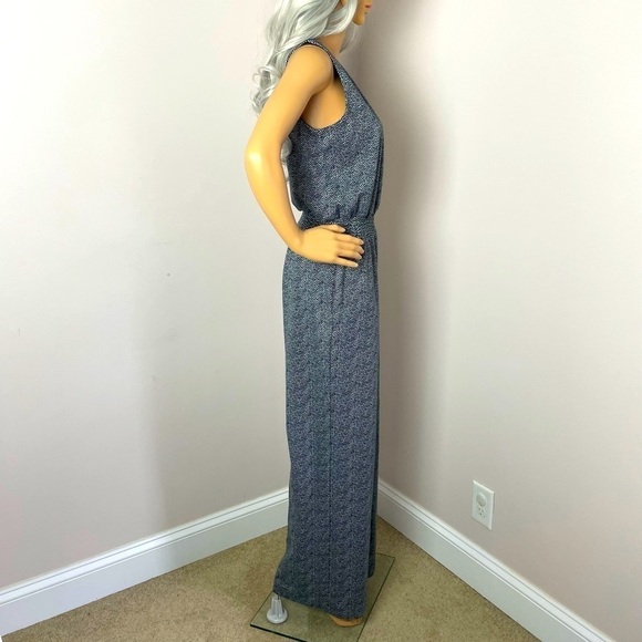 Vince Camuto Sleeveless Chevron Jumpsuit – Size Small - Picture 4 of 16